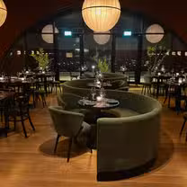 A photo of Schmock restaurant