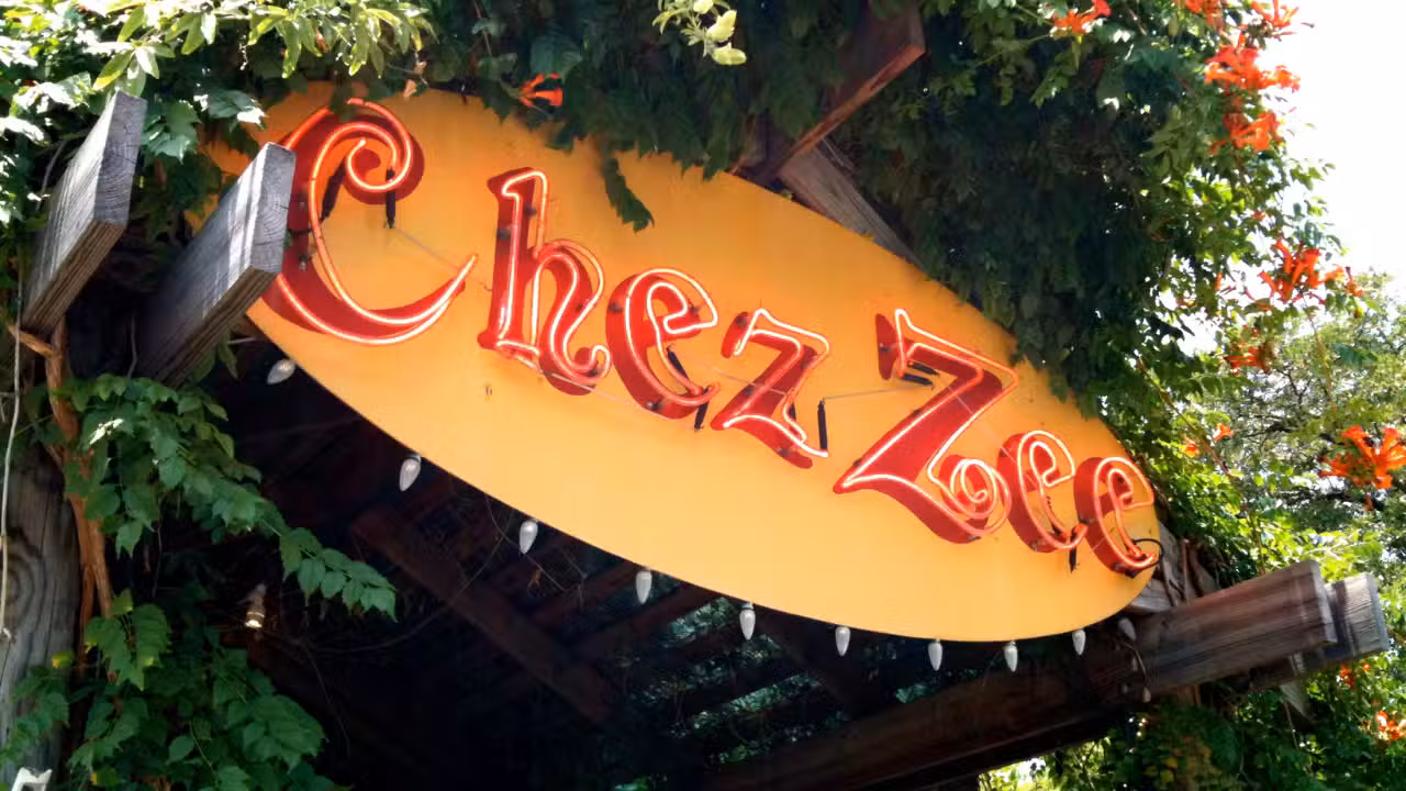 Exterior - Chez Zee, Austin, TX