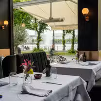 A photo of Fratelli Alster restaurant