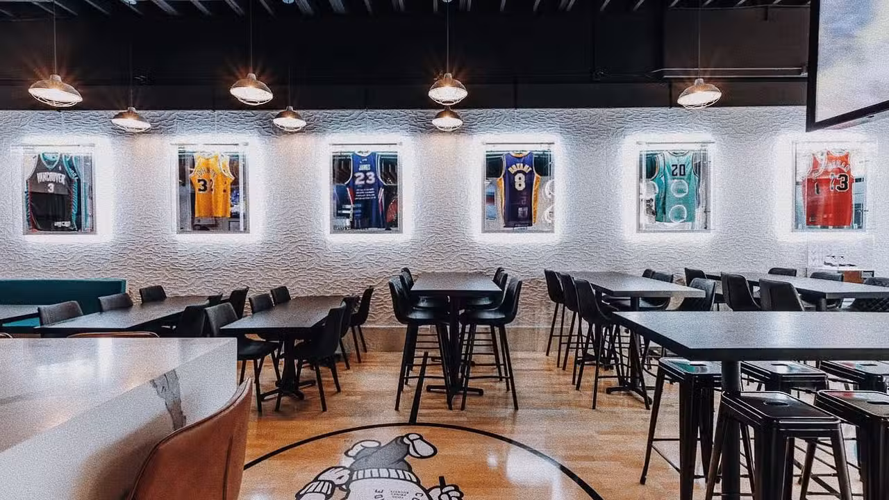 Courtside, Vancouver, BC