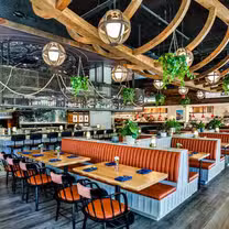 A photo of Plank Provisions - Fort Worth restaurant