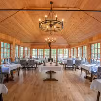 Una foto del restaurante Haliburton Post House