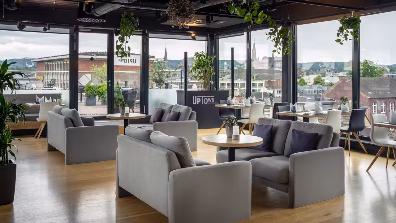 UPTOWN SKY LOUNGE & RESTAURANT im Innside Aachen, Aachen, NW
