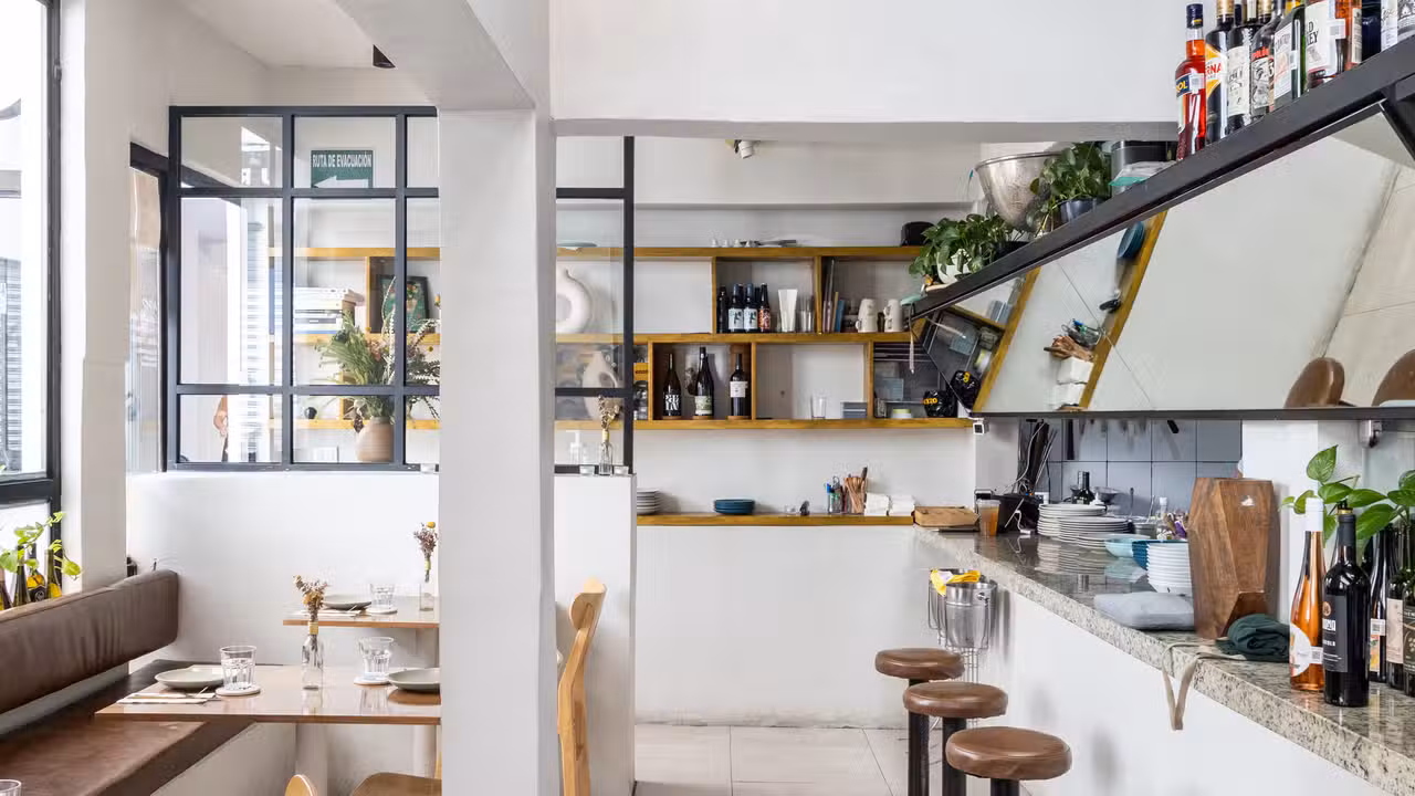 Platillos de temporada y vinos Vivos - Vivo Cocina y Vinos, Tijuana, BCN