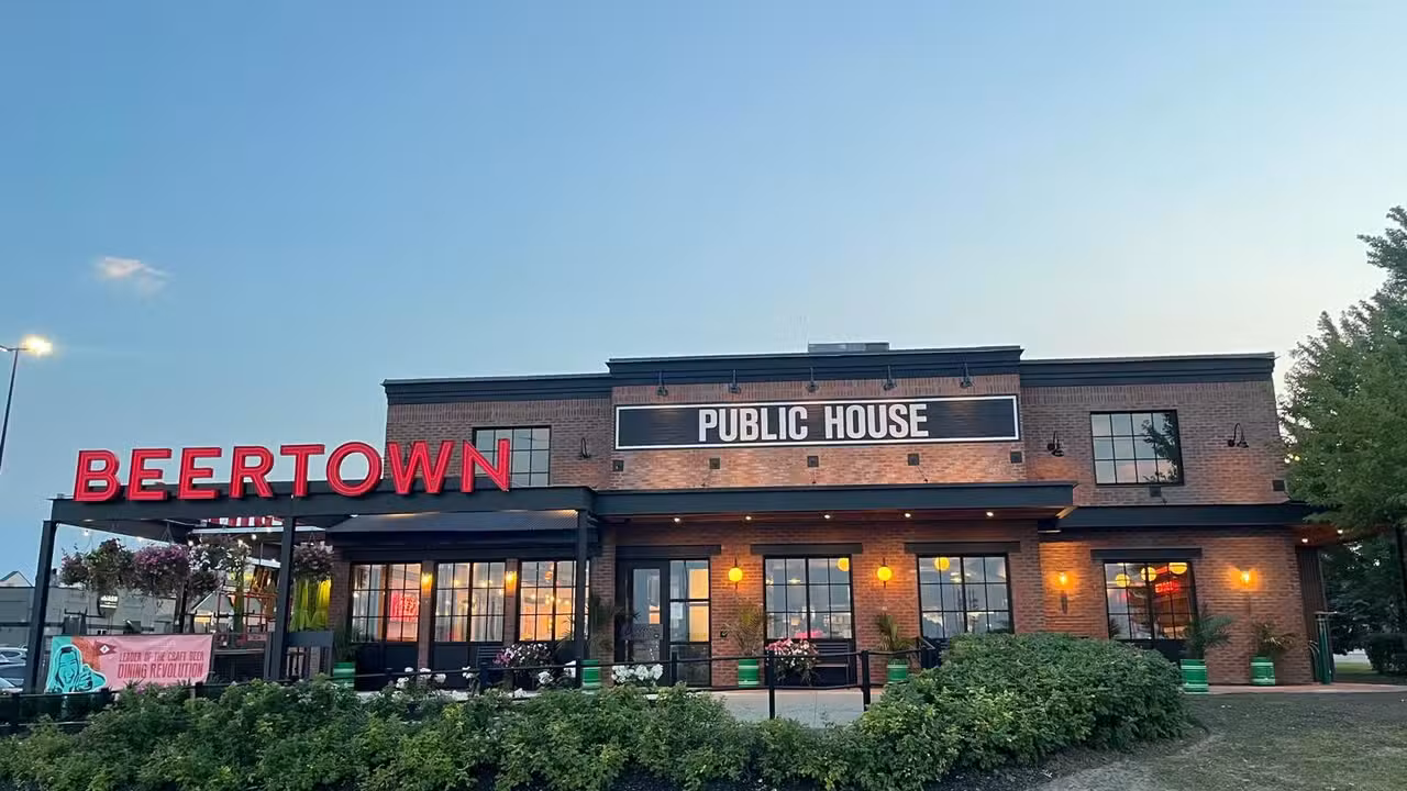Beertown - Whitby, Whitby, ON