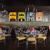 Una foto del restaurante El Carlos Elegante
