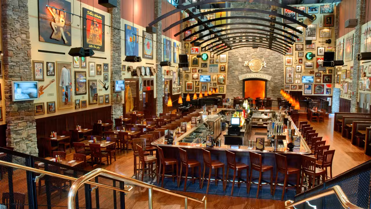 Binnenkant - Hard Rock Cafe - Foxwoods Resort Casino, Ledyard, CT