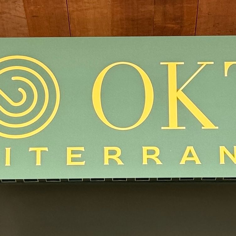 Októ