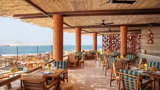Una foto del restaurante Coraluz at Four Seasons Cabo Del Sol