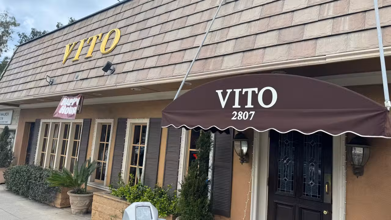 Bar - Vito Restaurant, Santa Monica, CA