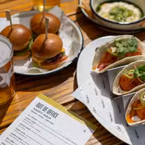 A photo of National on 17th restaurant