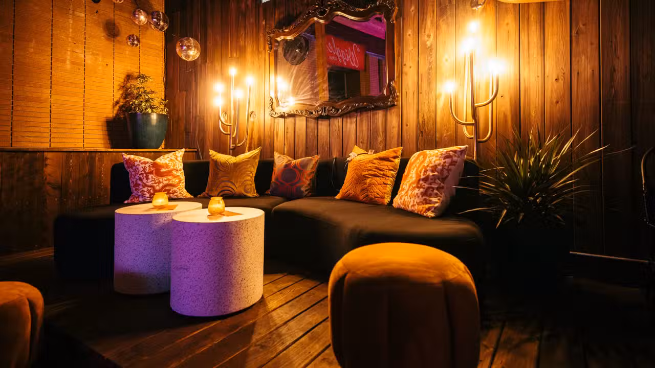 Wiggle Room, Austin, TX