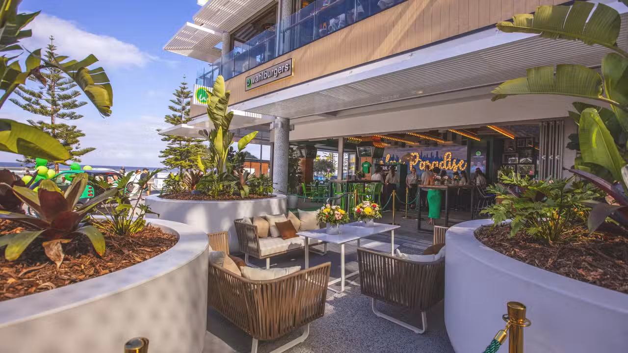 Exterior - Wahlburgers Surfers Paradise, Surfers Paradise, AU-QLD