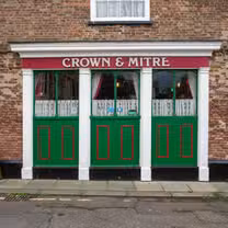 A photo of Crown & Mitre restaurant