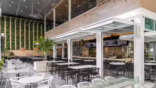 A photo of Moxies - Fort Lauderdale restaurant