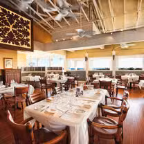 A photo of Merriman's Kauai restaurant