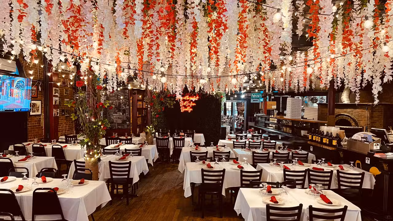 Dining Area - Patrizias of Brooklyn, Brooklyn, NY