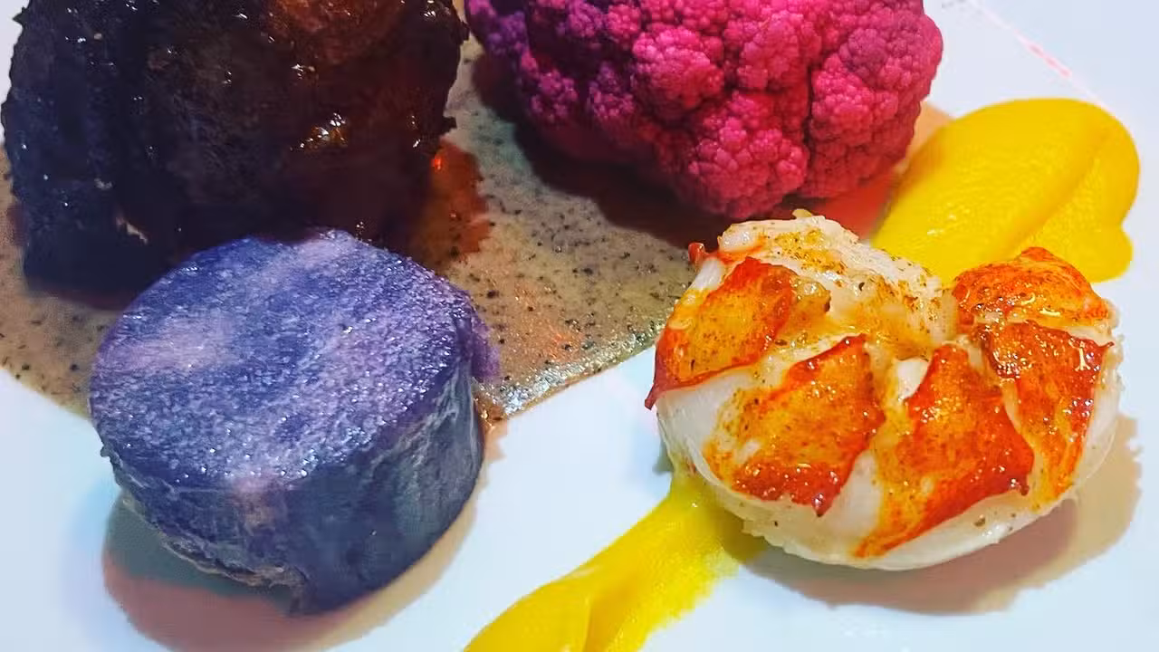 Lamb &amp; Lobster - nyloS, Paia, HI