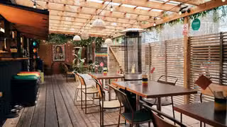 Foto von Natty's Jerk Portsmouth Restaurant
