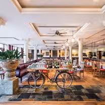 A photo of Augila im Park-Hotel Hagenbeck restaurant