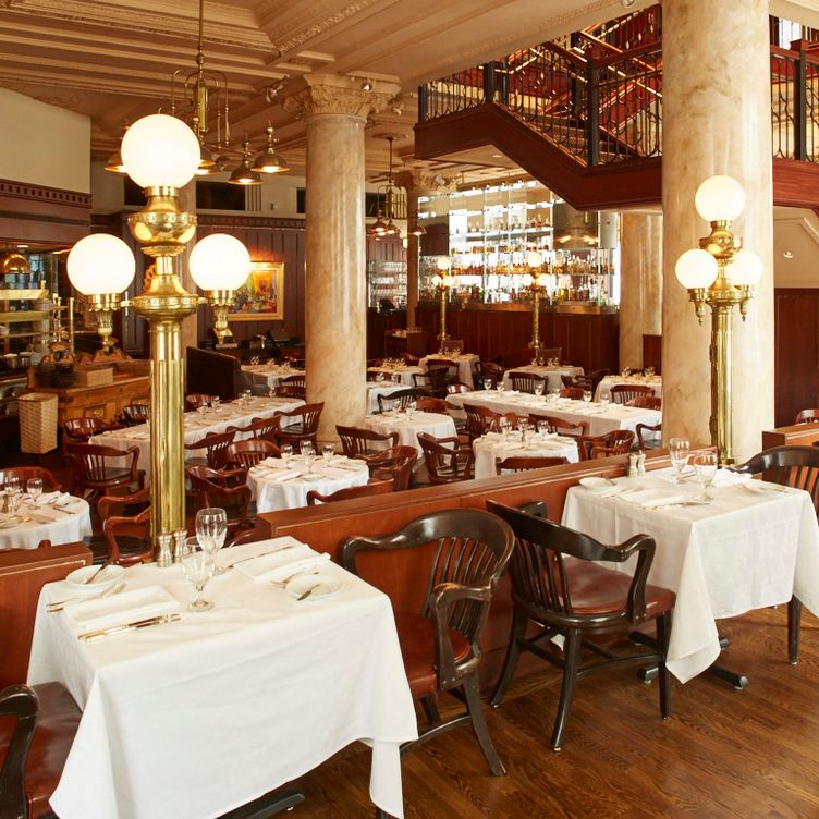 Grill 23 & Bar