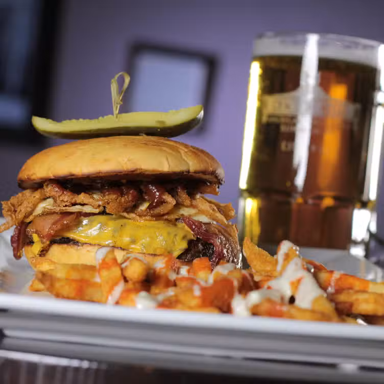 Comida - Peacock Alley American Grill & Bar, Bismarck, ND