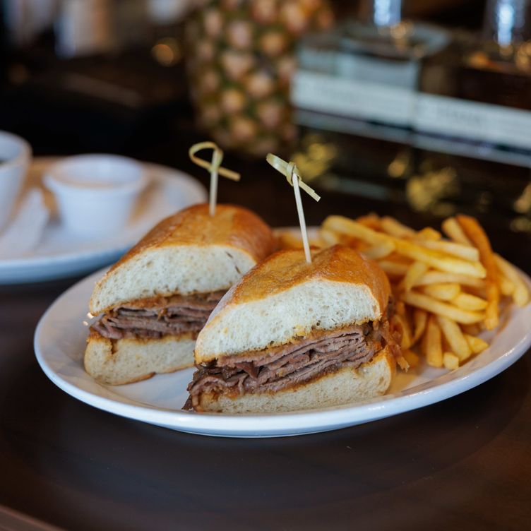 Hy's Steak House - Waikiki​ レストラン - Honolulu, HI | OpenTable