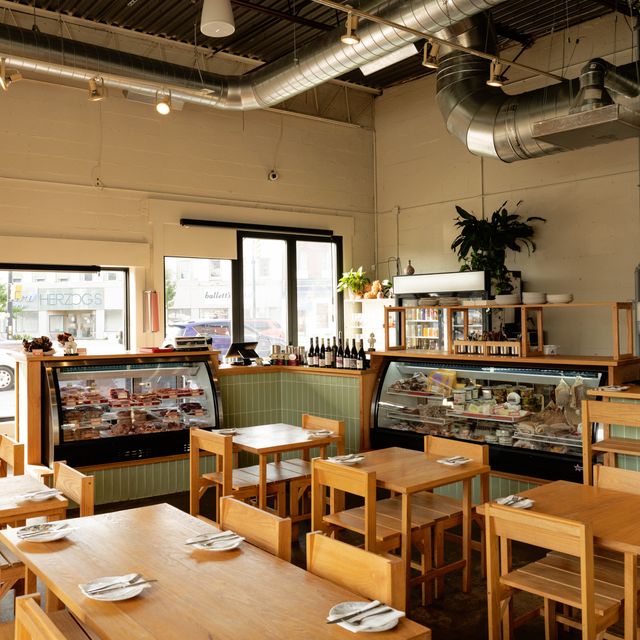 Fat Rabbit Restaurant - St. Catharines, ON | OpenTable