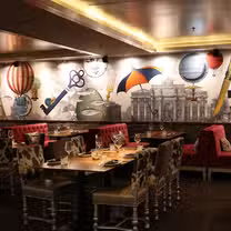 Una foto del restaurante M Steak Moderne