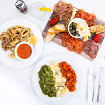 Una foto del restaurante Arnoldi's Cafe