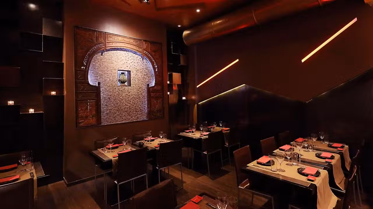Kanji Evo, Milan, LO