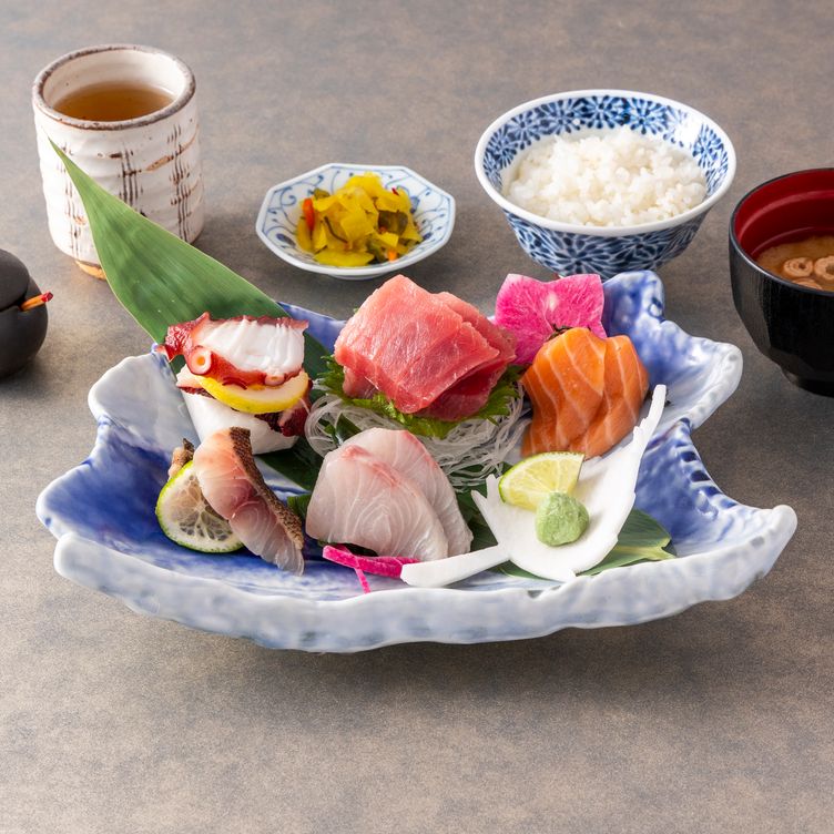 Restaurant SUNTORY​ レストラン - Honolulu, HI | OpenTable