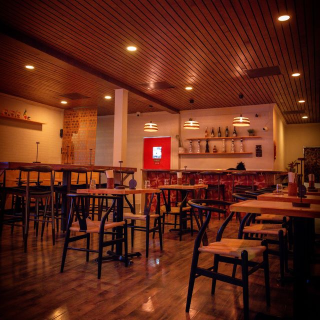 Two Hommés - Updated 2026, Soul Food Restaurant in Inglewood, CA