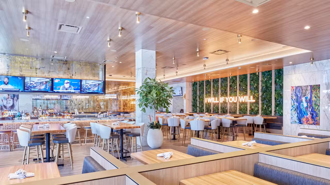 Moxies - Scottsdale, Scottsdale, AZ