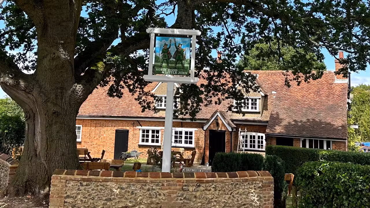 The Robin Hood &amp; Little John, Rabley Heath - Robin Hood & Little John Rabley Heath, Hertfordshire, England