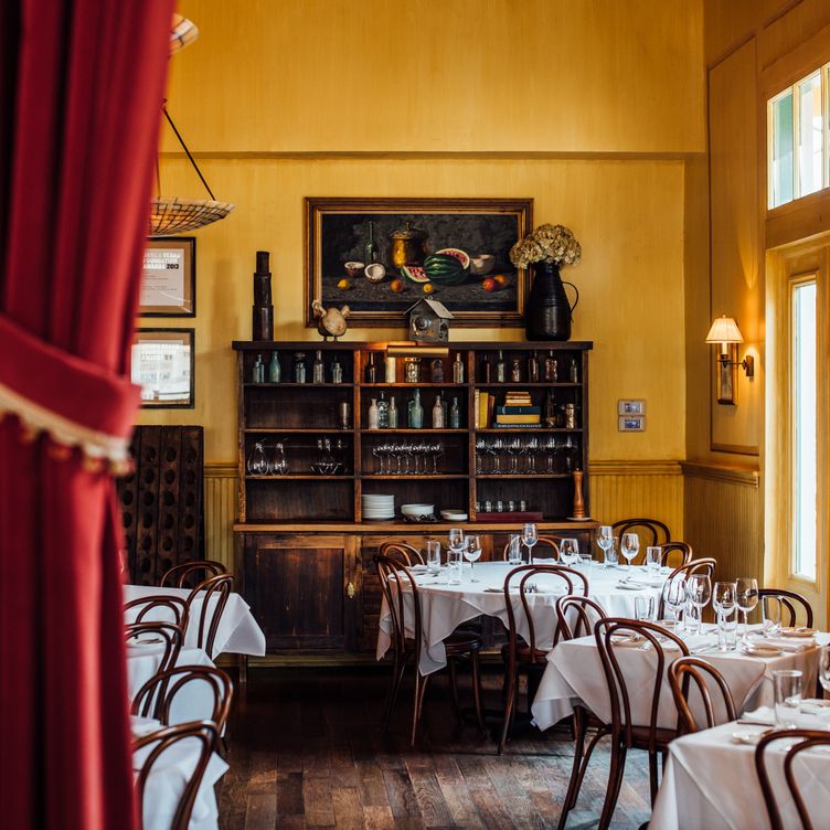 La Petite Grocery