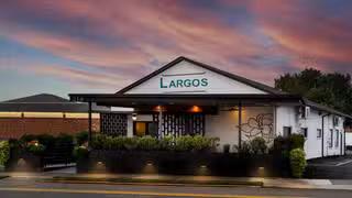 A photo of Largos restaurant