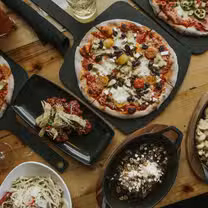 A photo of Crust & Crate - Kanata restaurant