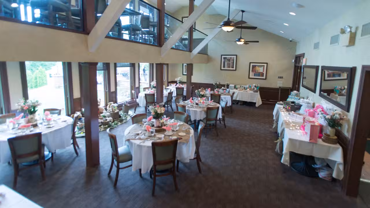 Lakeside Dining Room - Villari's Lakeside, Sicklerville, NJ