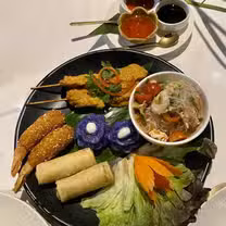 A photo of Diamantes de Sal Rosa by Thai Garden restaurant