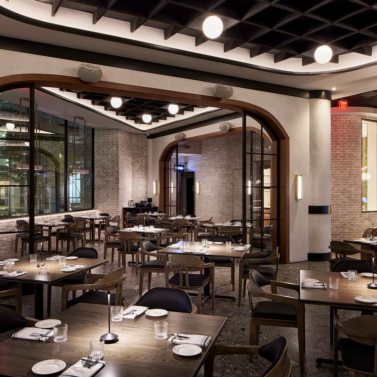Drift Restaurant & Bar