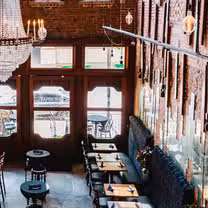 Una foto del restaurante Hearsay Market Square