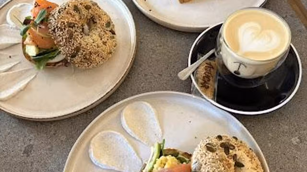 Lilo Brunch - C/ Enric Granados, 1. Barcelona, Barcelona, CT