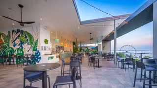 Restaurant Oak & Vine - Cairnsの写真