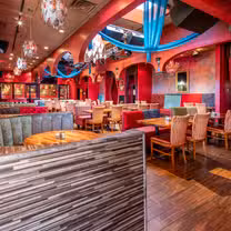 A photo of Paymon's Fresh Kitchen - W. Sahara restaurant