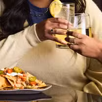 Foto von Cineplex Cinemas Oakville & VIP Restaurant