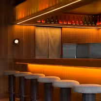 Una foto del restaurante Burly Bar