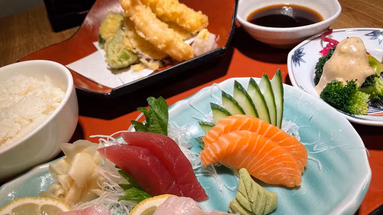 Tenjin, Lincolnwood, IL