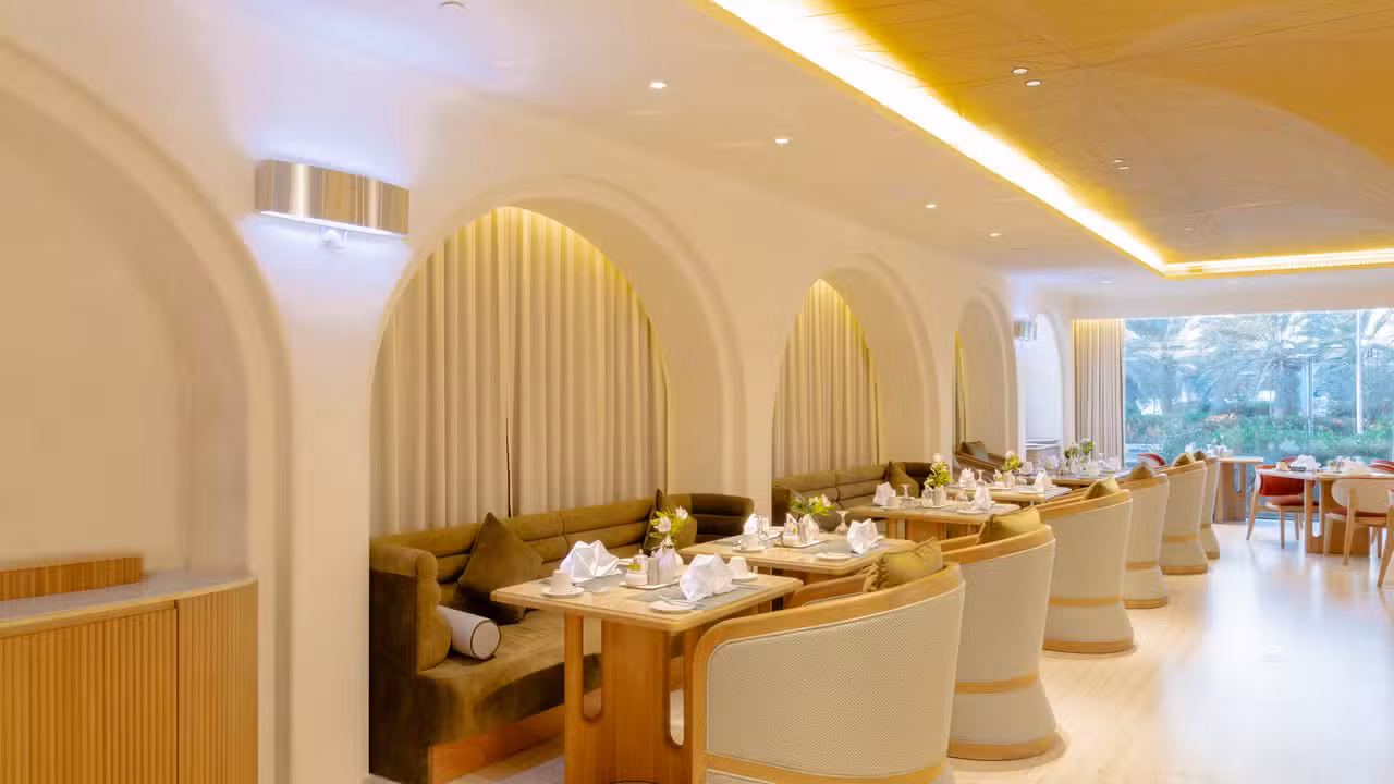 Elegantly reimagined all day dining restaurant - Al Hambra at The St. Regis Kuwait, Al Kuwayt, Al Asimah Governate