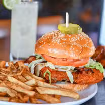 A photo of Twenty/20 Taphouse Somerset restaurant